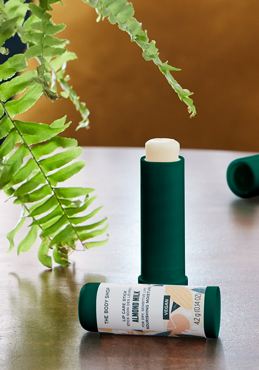 Bálsamo Labial em Stick de Leite de Amêndoa 4,2 g