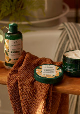 Creme de Duche Almond Milk 250 ml