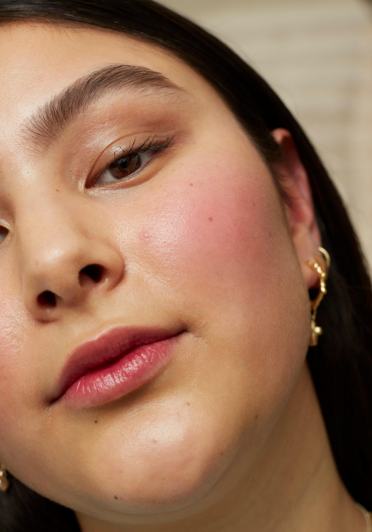 Tint de Lábios e Rosto Sheer Touch 8 ml