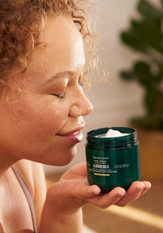 Iogurte Corporal Almond Milk 200 ml