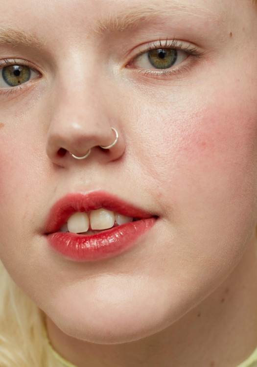 Tint de Lábios e Rosto Sheer Touch 8 ml