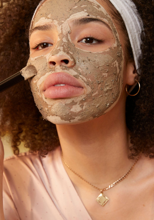 Máscara Facial Charcoal 75 ml