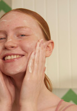 Gel de Limpeza Facial Tea Tree 250 ml