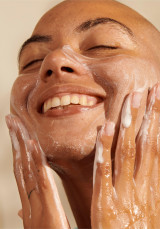 Gel de Limpeza Vitamina E 125 ml