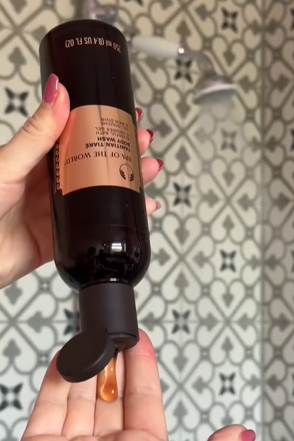 Transporta-te para qualquer lado com a nossa linha SPA OF THE WORLD