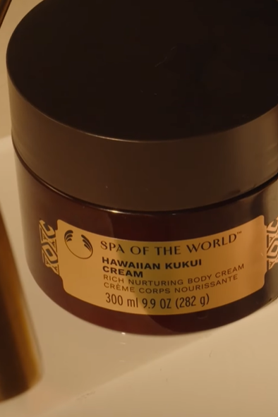 O luxo do cuidado corporal Cria o teu oásis em casa e experimenta a linha SPA OF THE WORLD